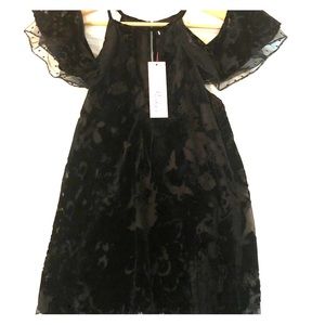 Black Parker cold shoulder top